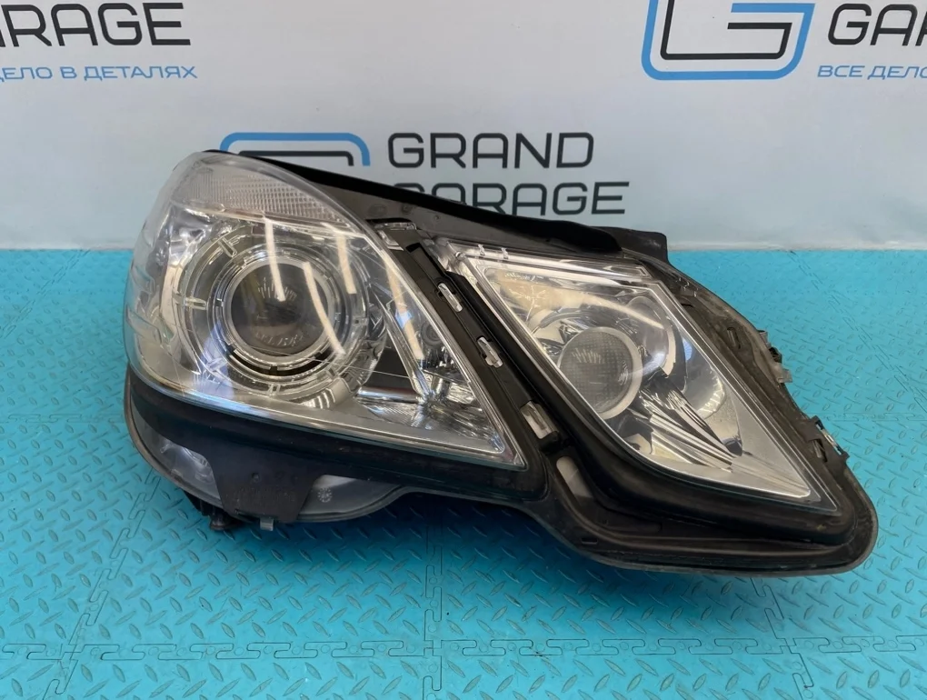 Фара Mercedes-Benz E-Class 2009 A2128205061 W212 272.952 3.0, левая
