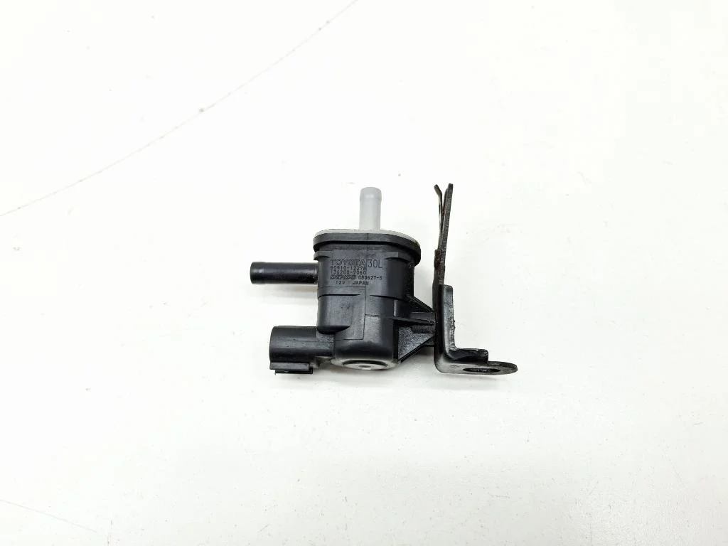 Клапан электромагнитный Toyota Corolla 2008 E150