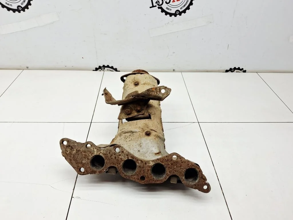 Коллектор выпускной Mazda 6 GG