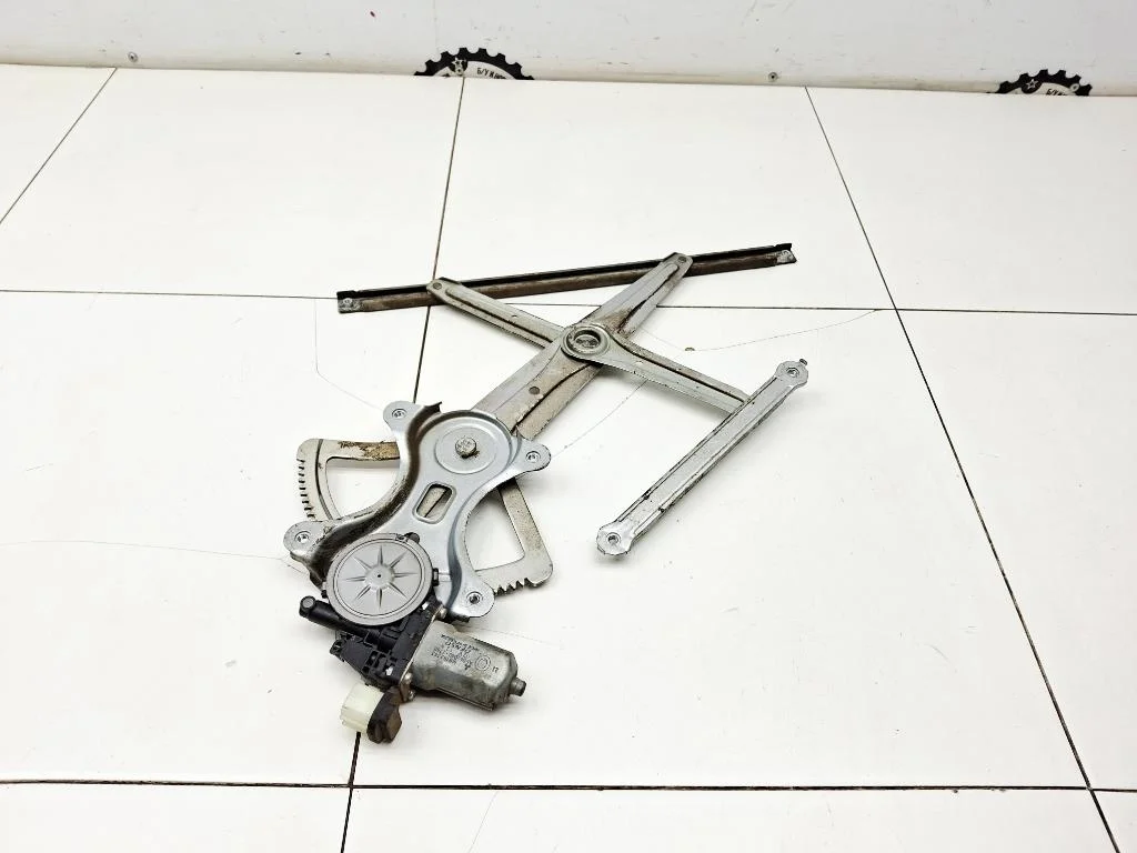 Стеклоподъемник передний левый Mitsubishi L200 2012 KA, KB