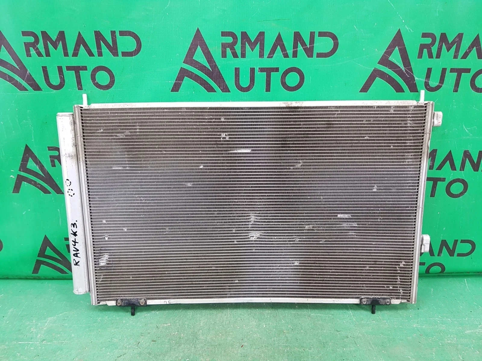 Радиатор кондиционера TOYOTA RAV4 2012-2019 CA40