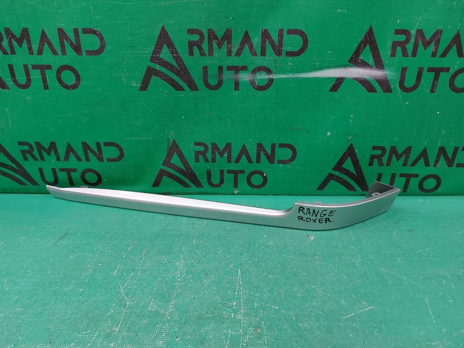 Накладка бампера LAND ROVER Range 2013 4 L405