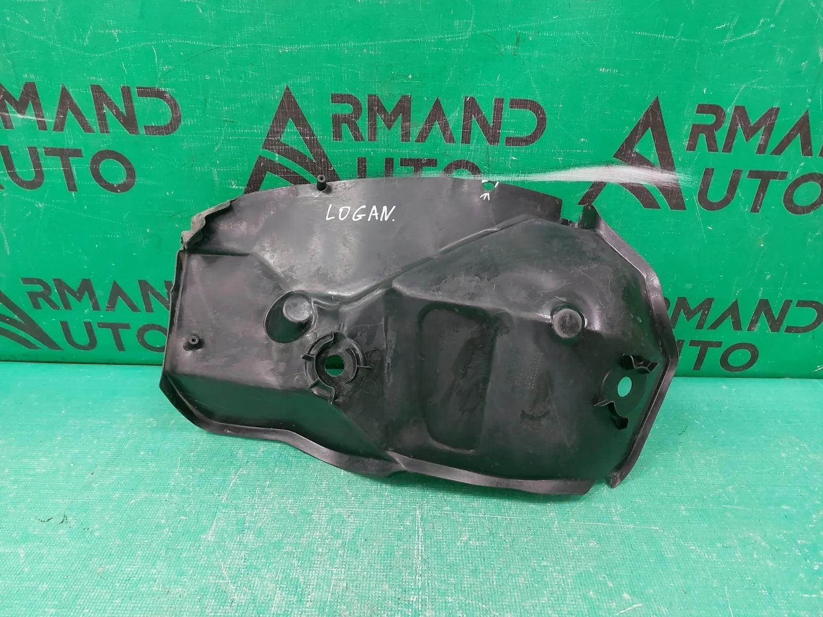 Подкрылок RENAULT LOGAN 2012-нв