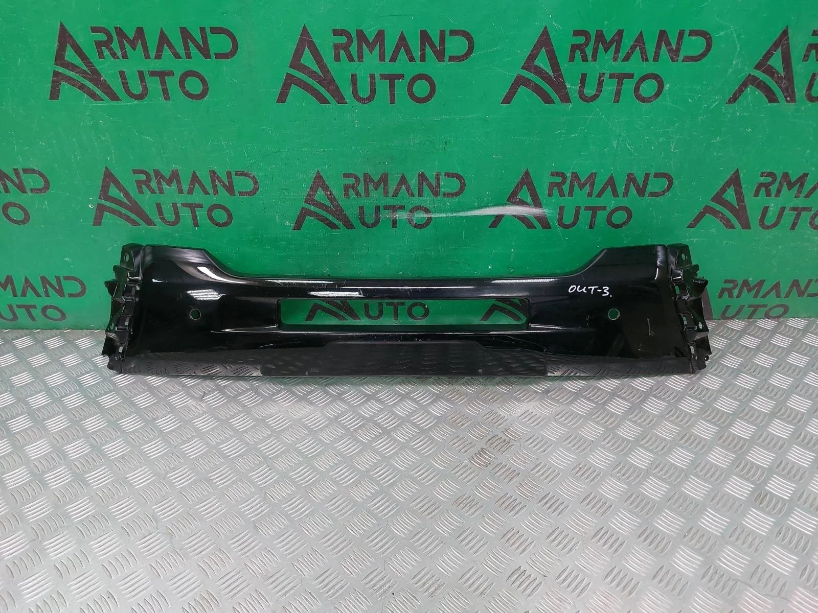 Накладка бампера Mitsubishi Outlander 2015-2018 3