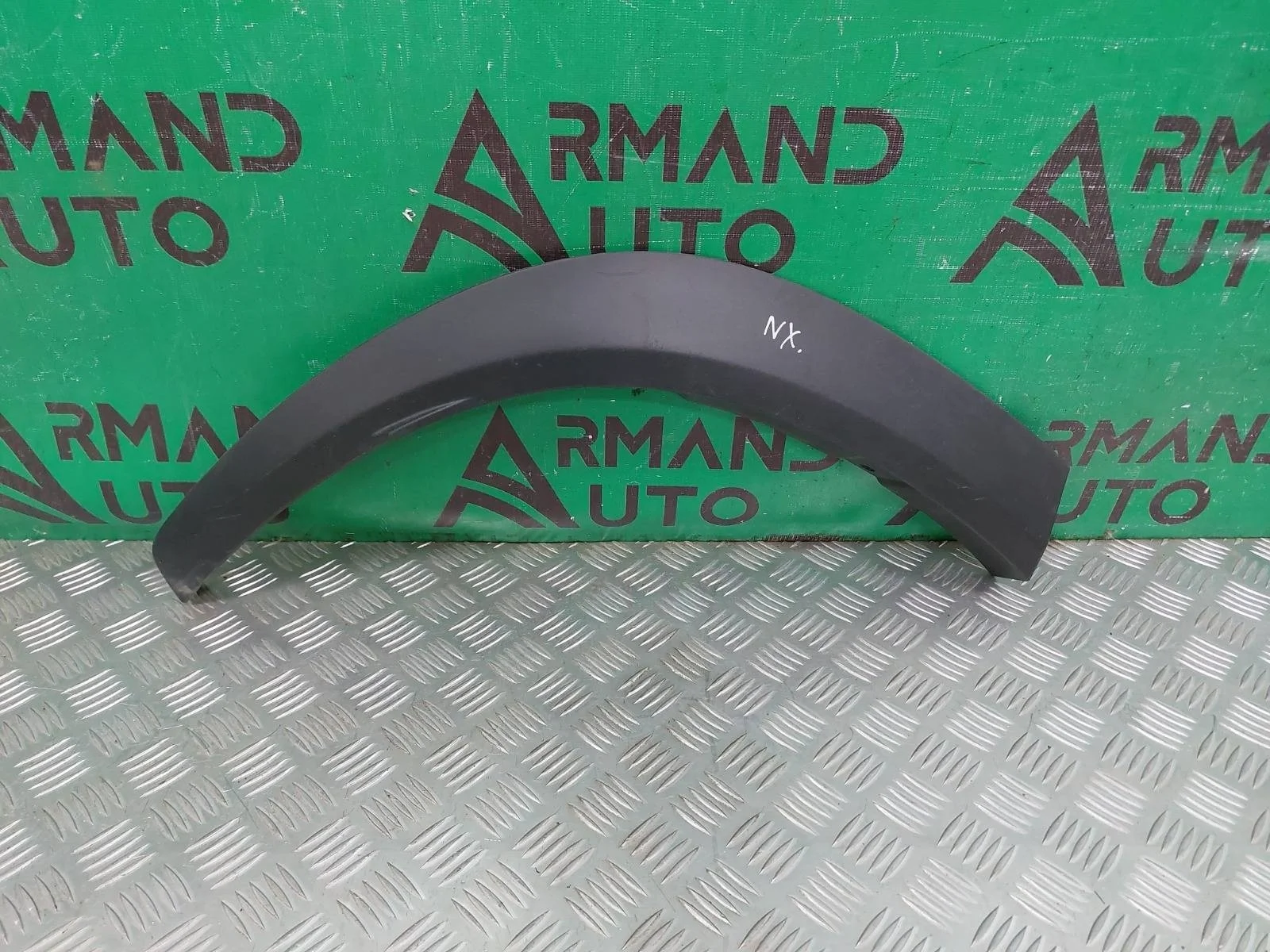 Расширитель крыла Lexus NX 2014-2021