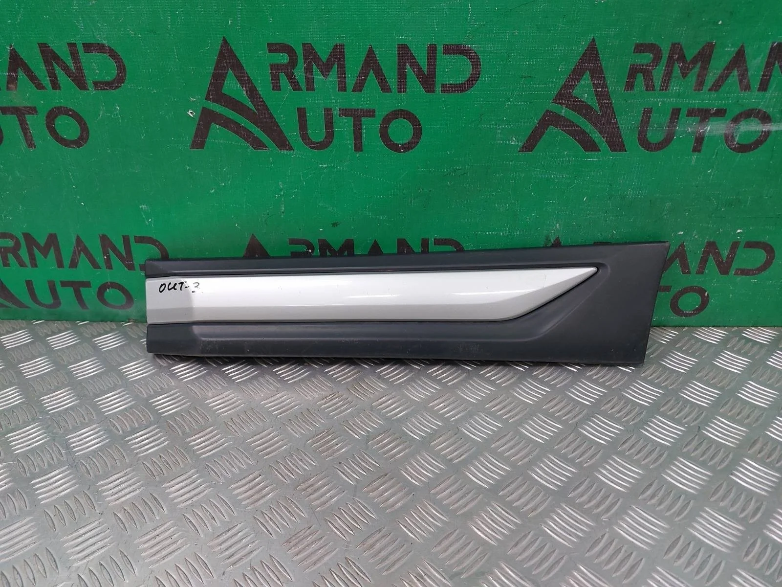 Молдинг двери Mitsubishi Outlander 2015-нв 3