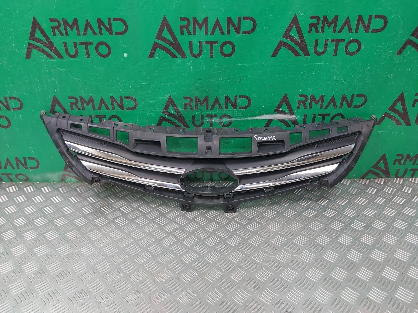 Решетка радиатора Hyundai Solaris 2014-2017