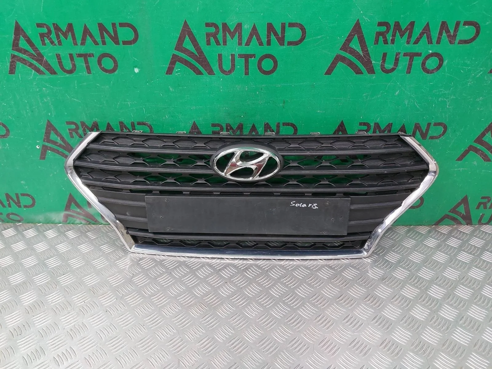 Решетка радиатора Hyundai Solaris 2017-2020