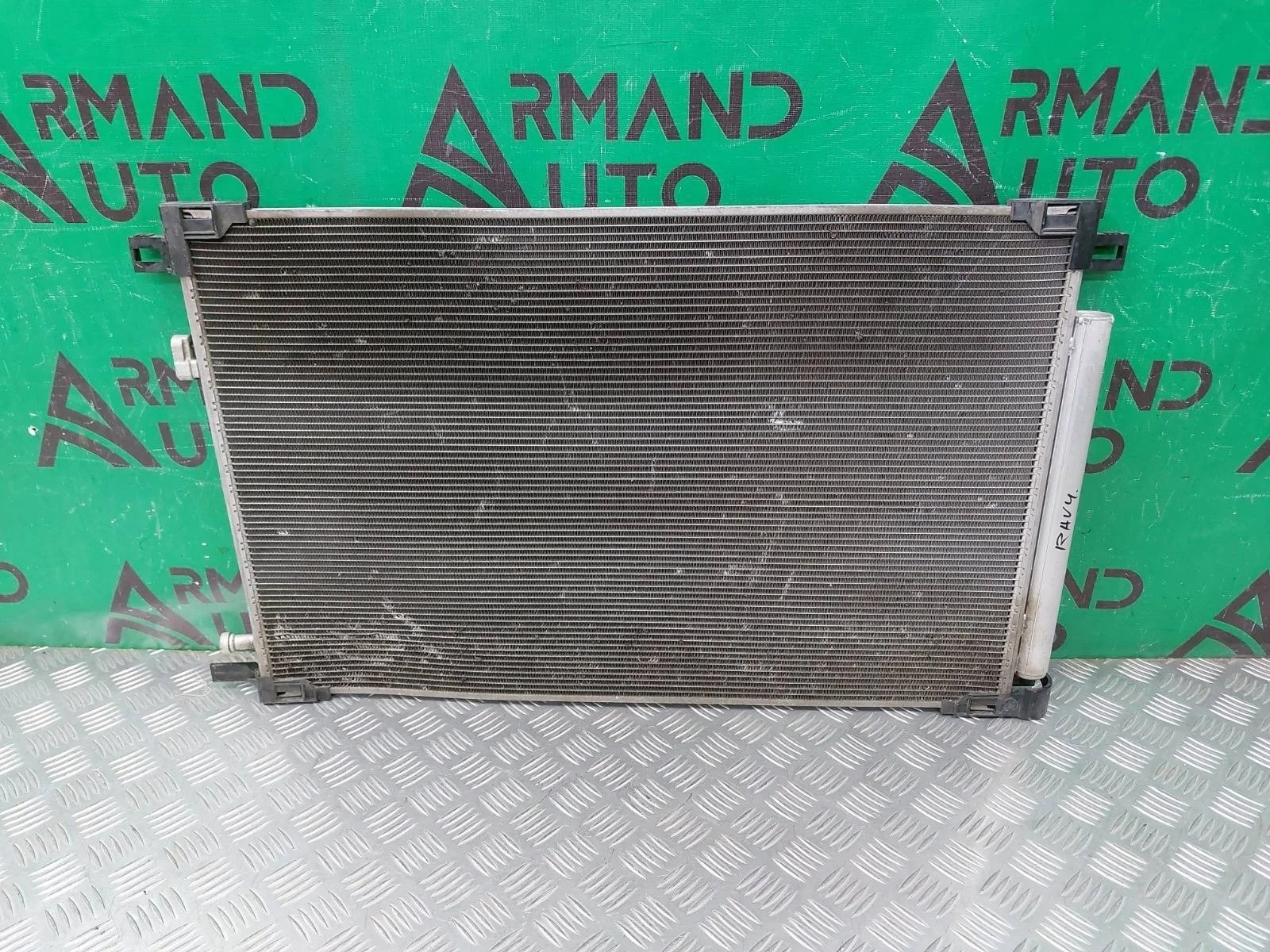 Радиатор кондиционера Toyota Camry 2017-нв 8 XV70