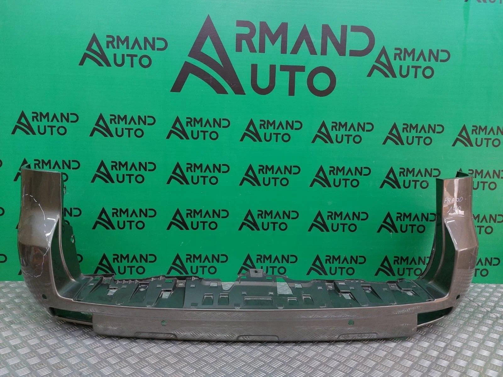 Бампер Toyota Land Cruiser Prado 2009-2017 150