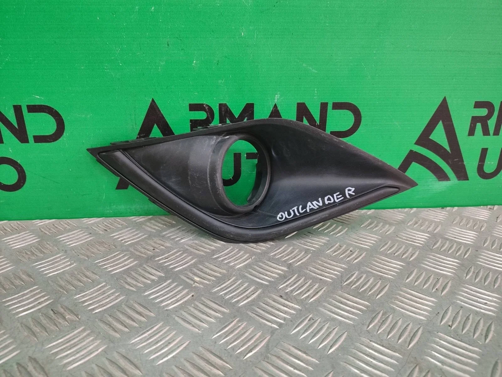 Окантовка птф Mitsubishi Outlander 2018-нв 3