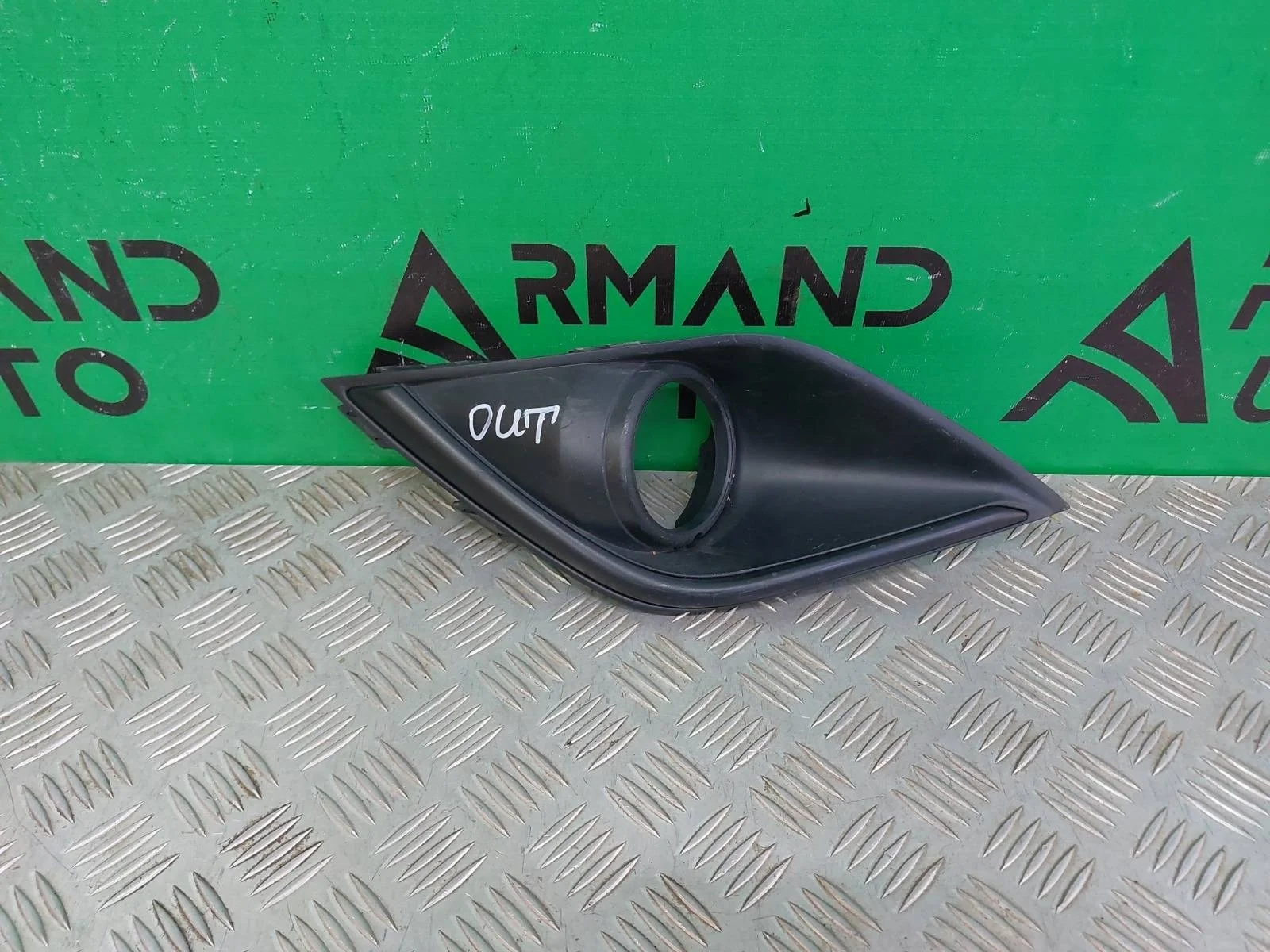 Окантовка птф Mitsubishi Outlander 2018-нв 3