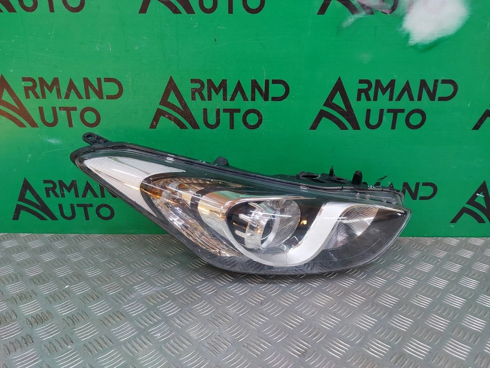 Фара Hyundai I30 2015-2017 GD