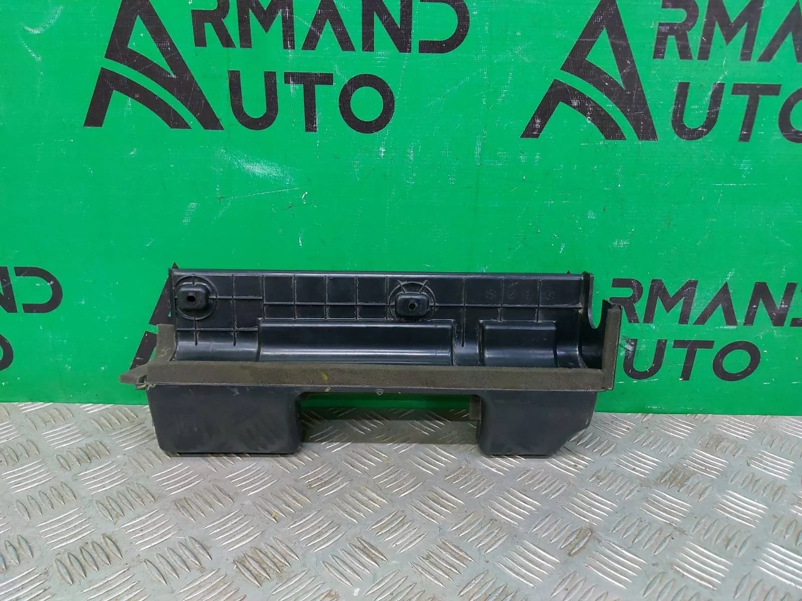 Дефлектор радиатора Hyundai Solaris 2017-нв