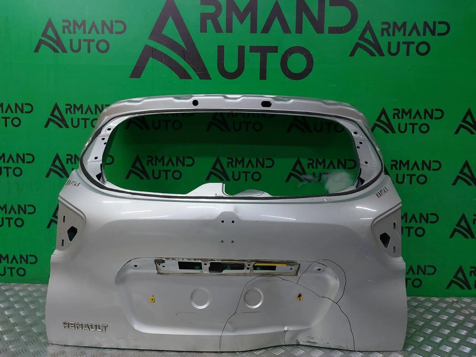 Дверь багажника Renault Kaptur 2016-нв