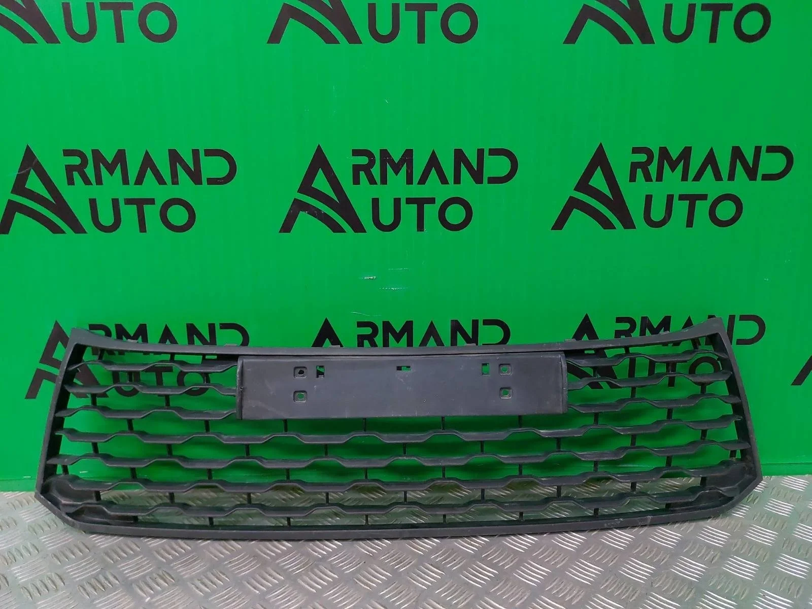 Решетка бампера Mitsubishi Pajero Sport 2015-2021 3