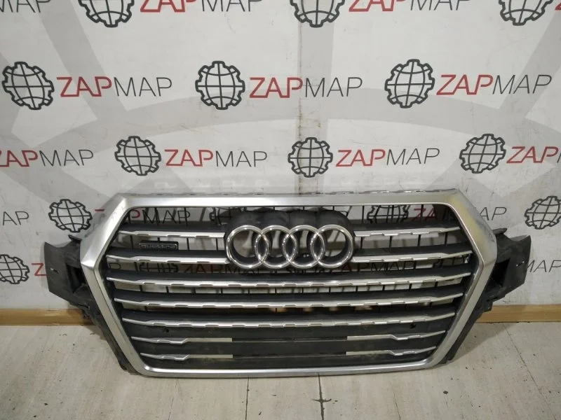 Решетка радиатора передняя Audi Q7 4M 2015-НВ
