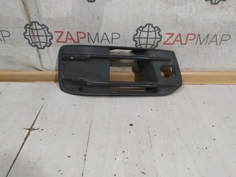 Решетка бампера передняя правая Audi Q7 4M 2015-НВ