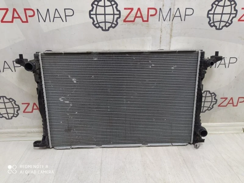 Радиатор Audi A4 B9 2016-HB