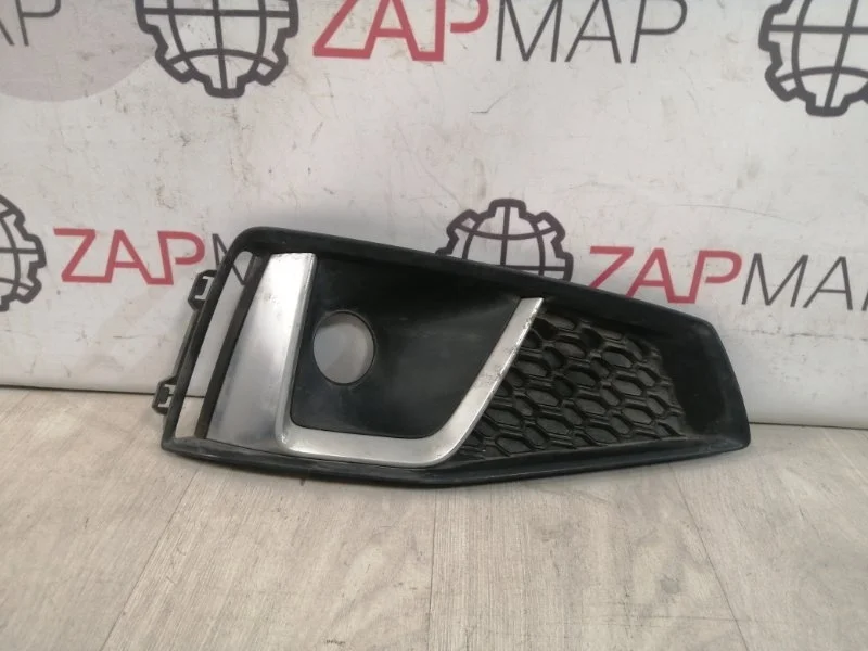 Решетка ПТФ правая Audi A4 B9 2015 -2019