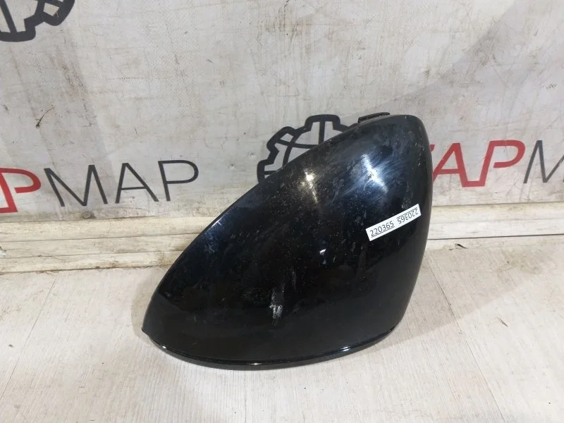 Накладка зеркала левого Porsche Cayenne 2 958