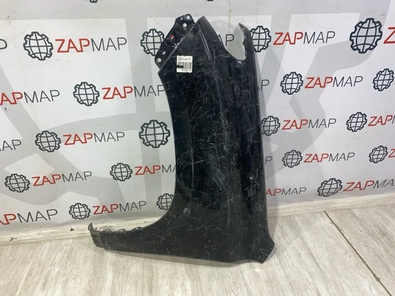 Крыло переднее левое Toyota Land Cruiser J200