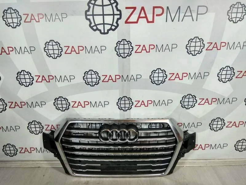 Решетка радиатора передняя Audi Q7 4M 2015-НВ