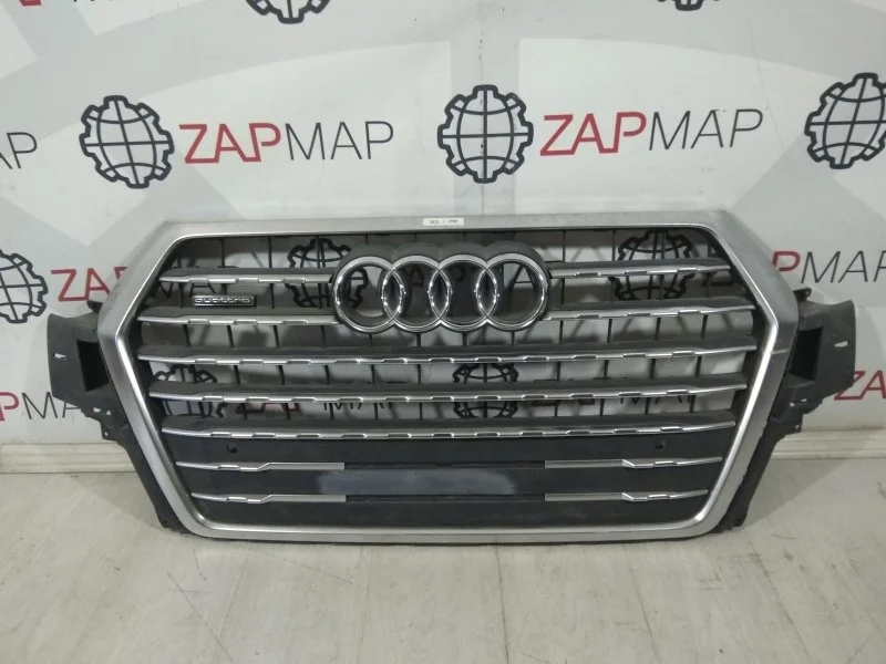 Решетка радиатора передняя Audi Q7 4M 2015-НВ