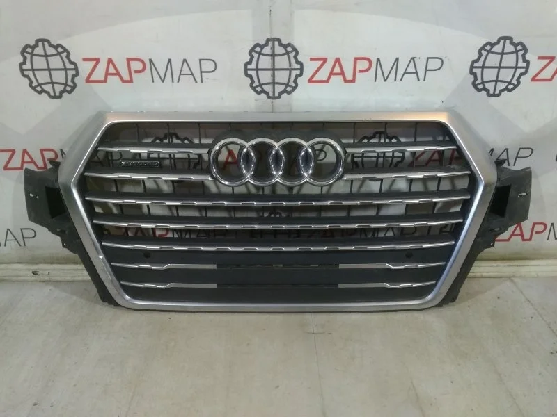 Решетка радиатора передняя Audi Q7 4M 2015-НВ
