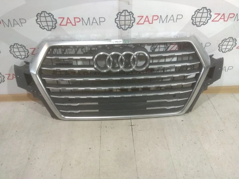 Решетка радиатора передняя Audi Q7 4M 2015-НВ