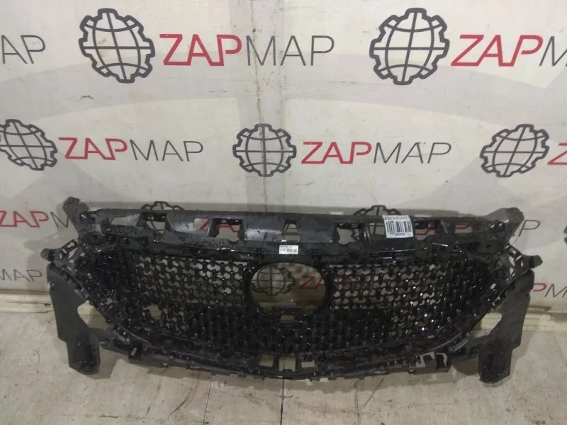 Решетка радиатора передняя Mazda Cx-5 KF 2017-НВ