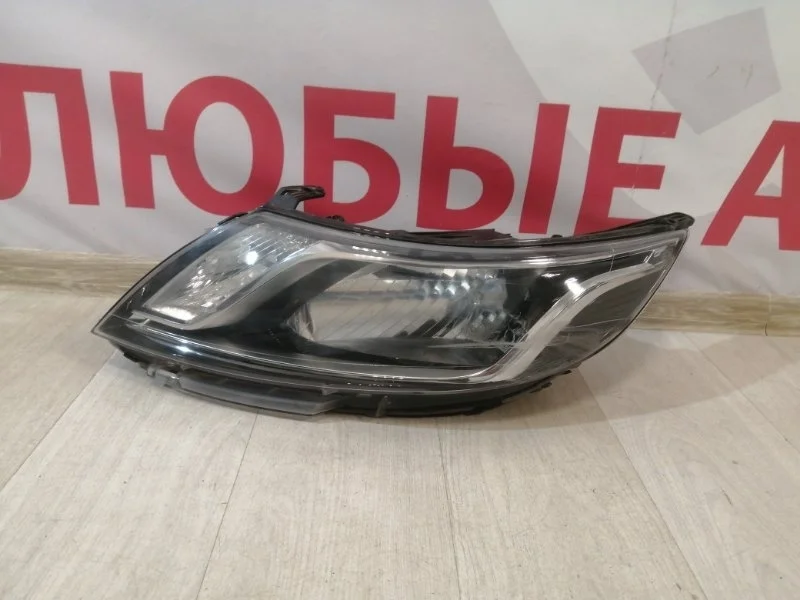 Фара передняя левая KIA Rio 3 QB 2011-2017
