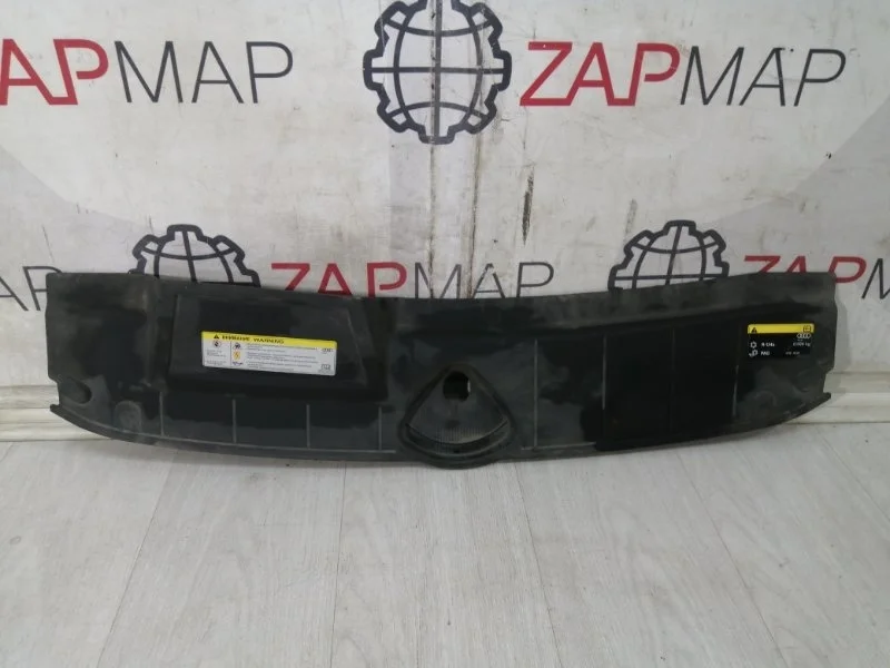 Накладка замка капота передняя Audi Q5 FY 2017-НВ