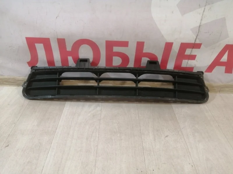 Решетка бампера передняя kia Seltos SP2 2019-НВ