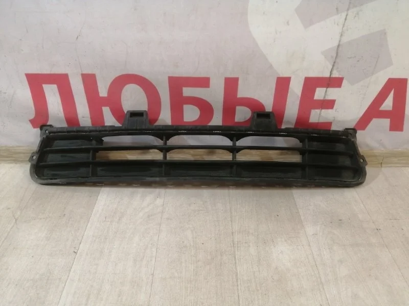 Решетка бампера передняя kia Seltos SP2 2019-НВ