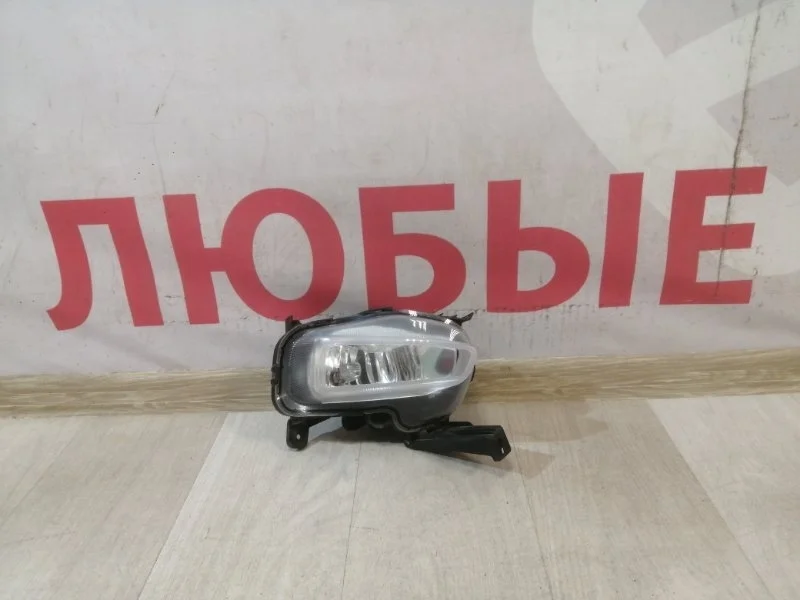 Фонарь противотуманный передний правый KIA Ceed 3