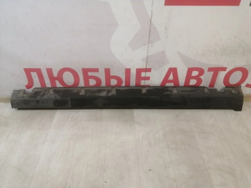 Накладка порога правая kia Sorento C2011-2017