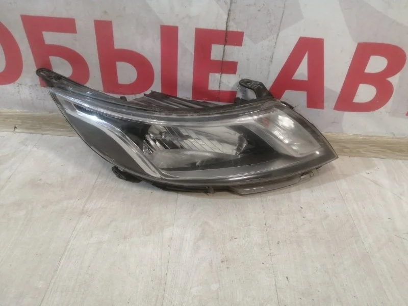 Фара передняя правая kia Rio 3 QB 2013-2017