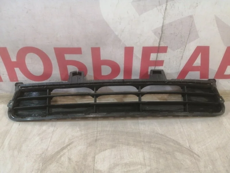 Решетка бампера передняя Kia Seltos SP2 2019-Нв