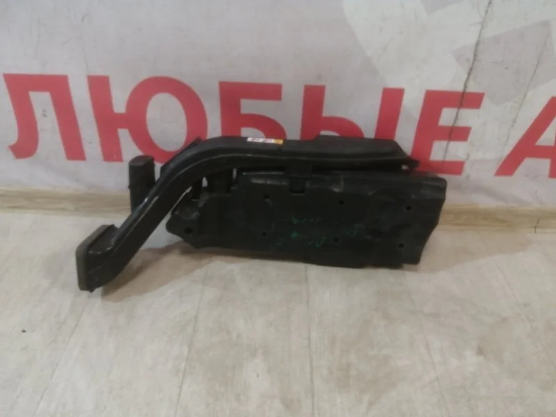 Воздуховод Toyota Camry V70 2018-нв