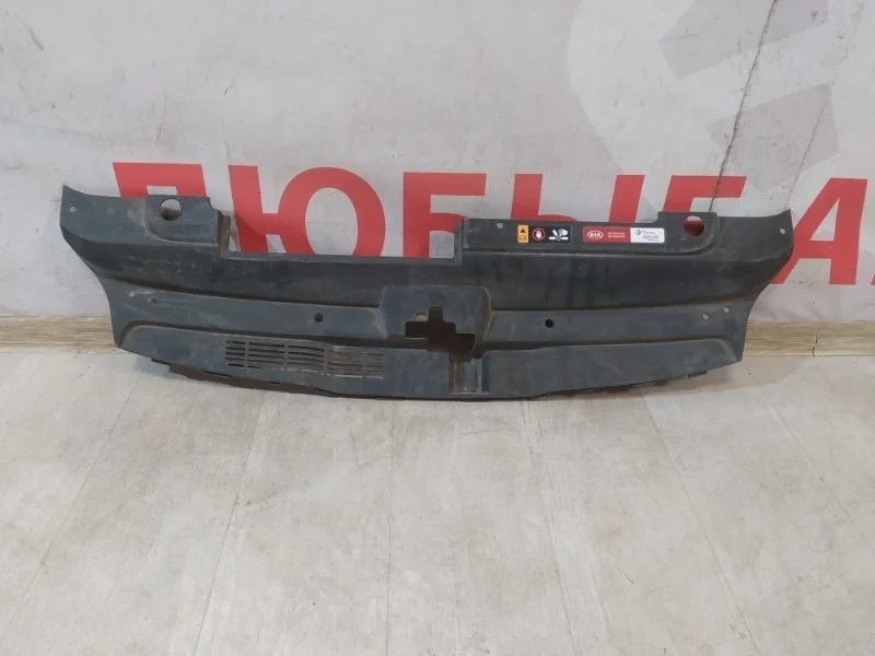 Накладка замка капота передняя kia k5 DL3