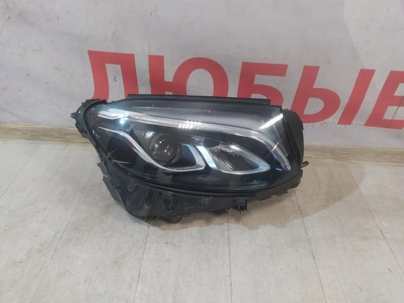 Фара передняя правая Mercedes GLC X253 2015-2019