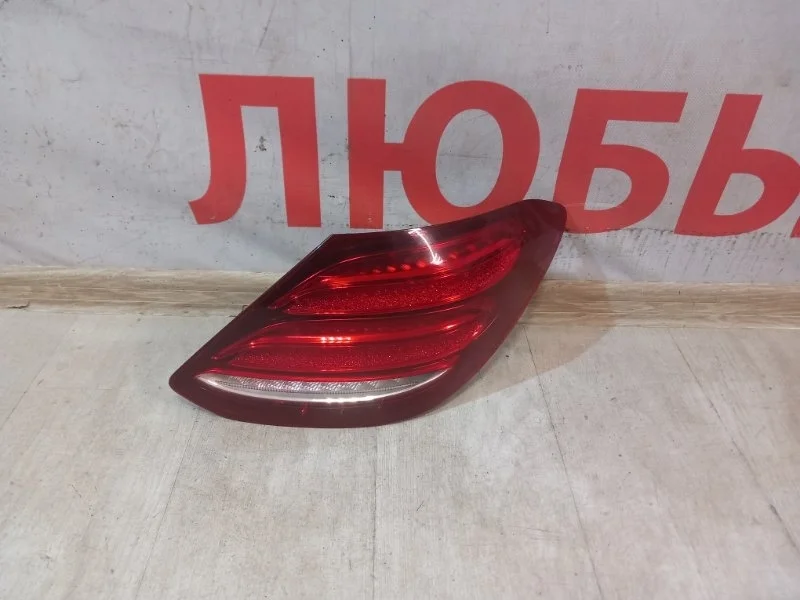 Фонарь задний правый Mercedes E-klasse W213
