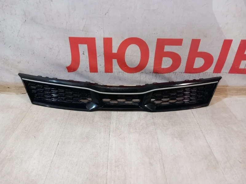 Решетка радиатора передняя kia Rio X-LINE 2020-нв
