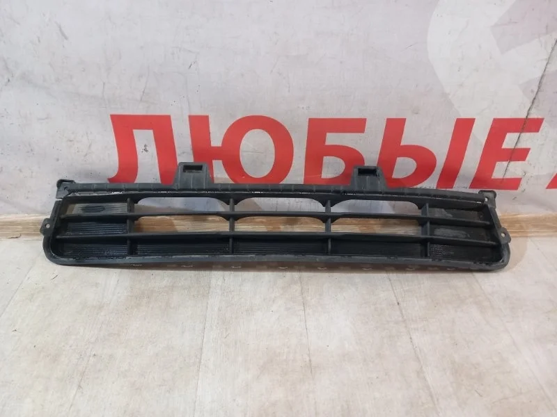 Решетка бампера передняя kia Seltos SP2 2019-НВ