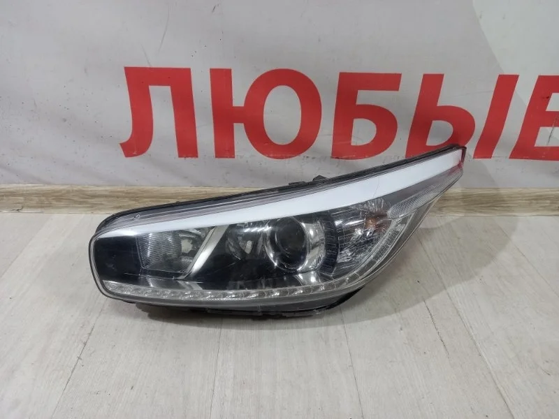 Фара передняя левая kia Ceed JD 2013-2017