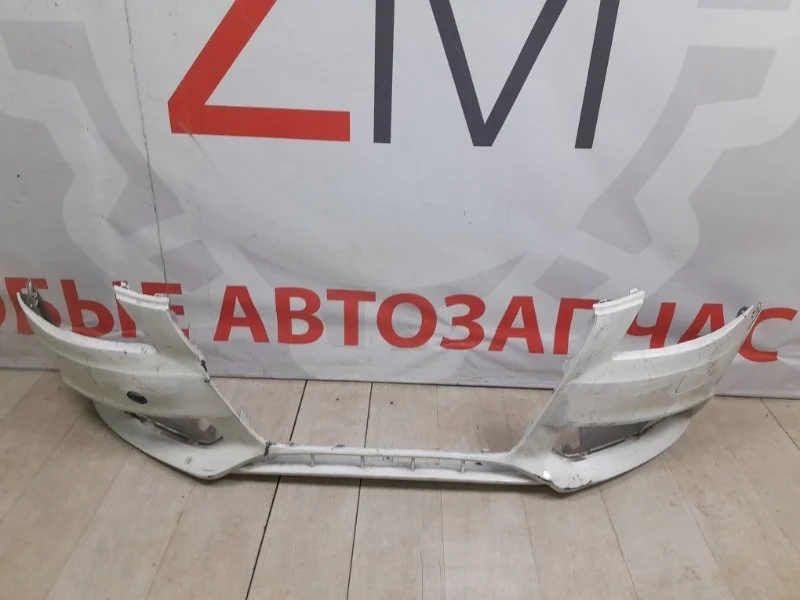 Бампер передний audi a4 B8 2011