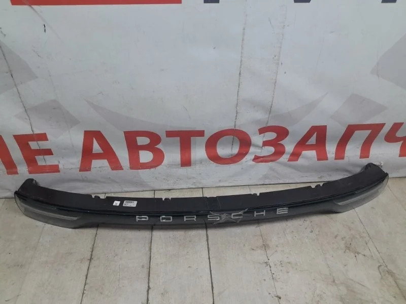 Фонарь крышки багажника задний porsche Cayenne 3