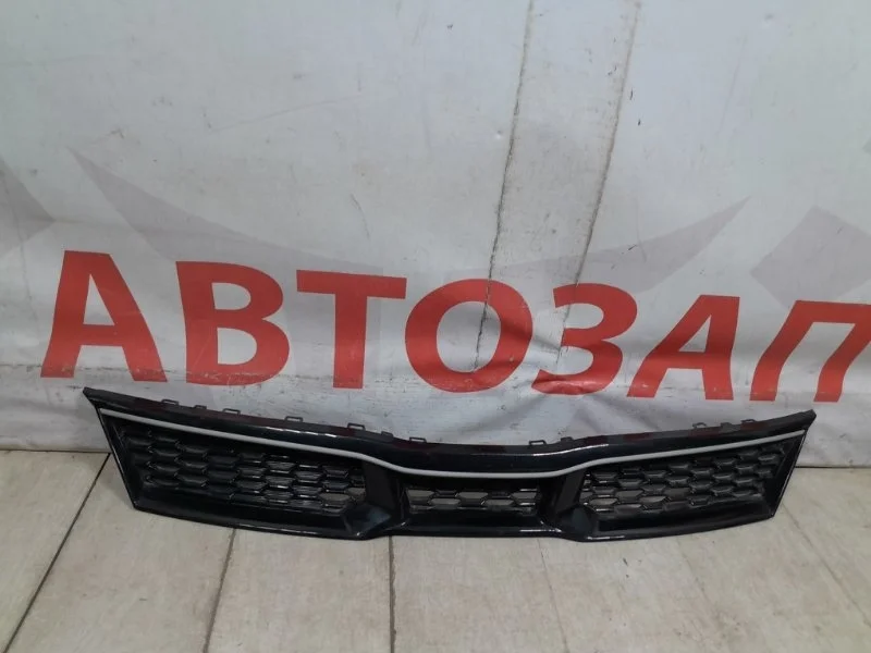 Решетка радиатора передняя kia Rio 4 X-LINE
