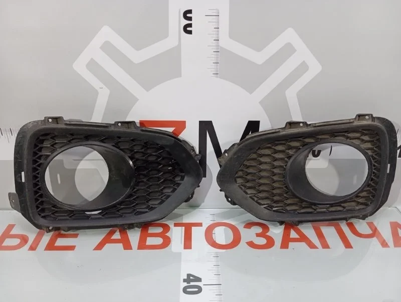 Накладка птф передняя KIA Sorento 2 XM 2009-2017